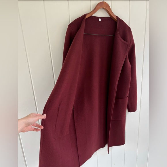 Maroon Burgundy Cardigan Lapel Sweater Long Line Minimal Women Medium M Pockets - Picture 7 of 12